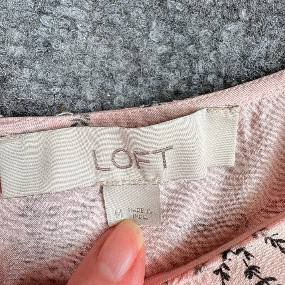 LOFT Blouse Womens M Pink Floral Button Back Puff Sleeve Cottagecore‎ Romantic